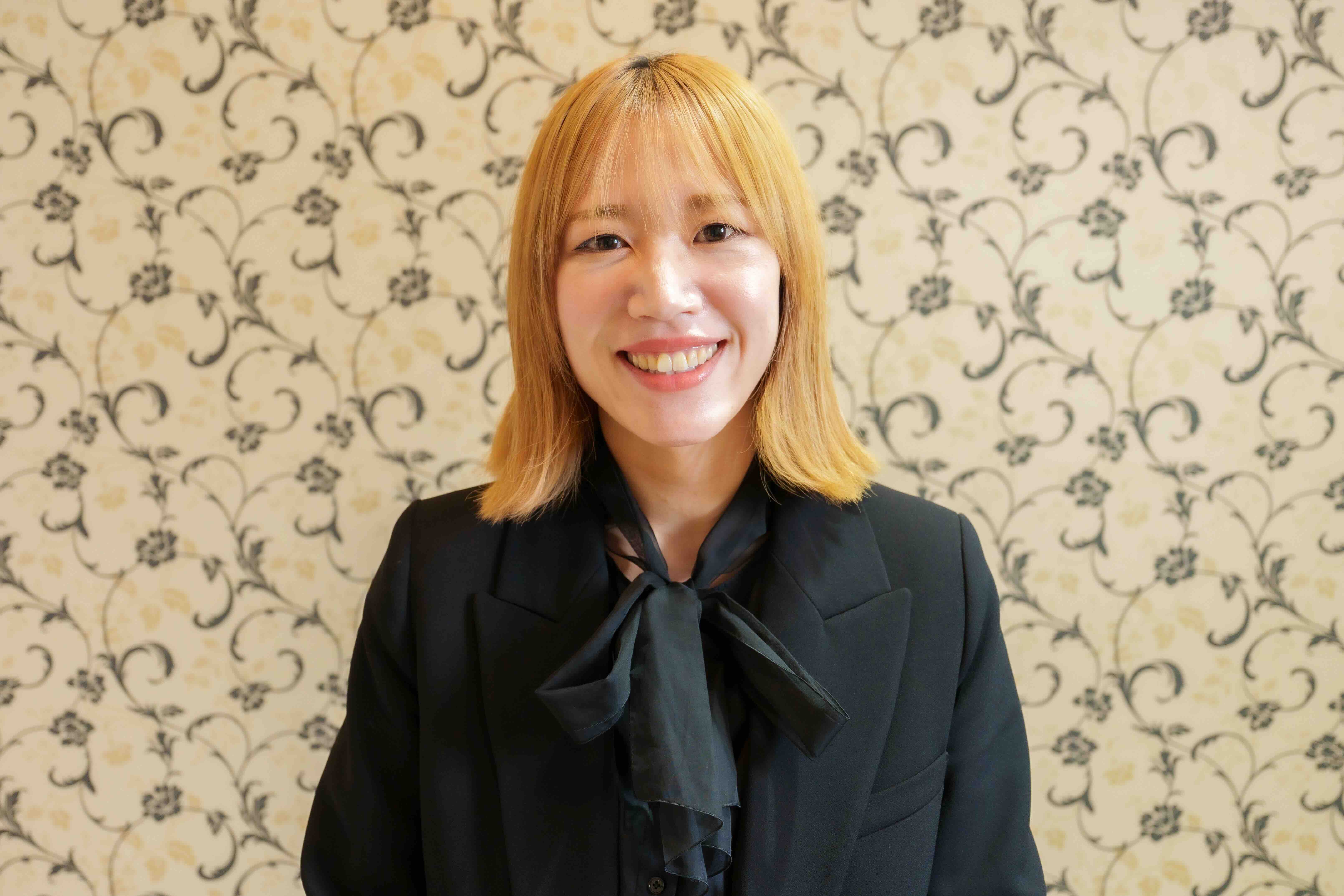 六鹿 有理奈さん（入社：1999年4月）