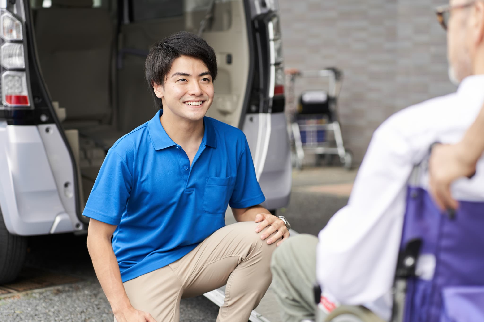 送迎ドライバー × パート