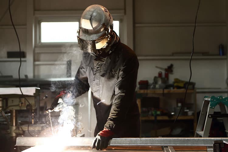 私たちについて