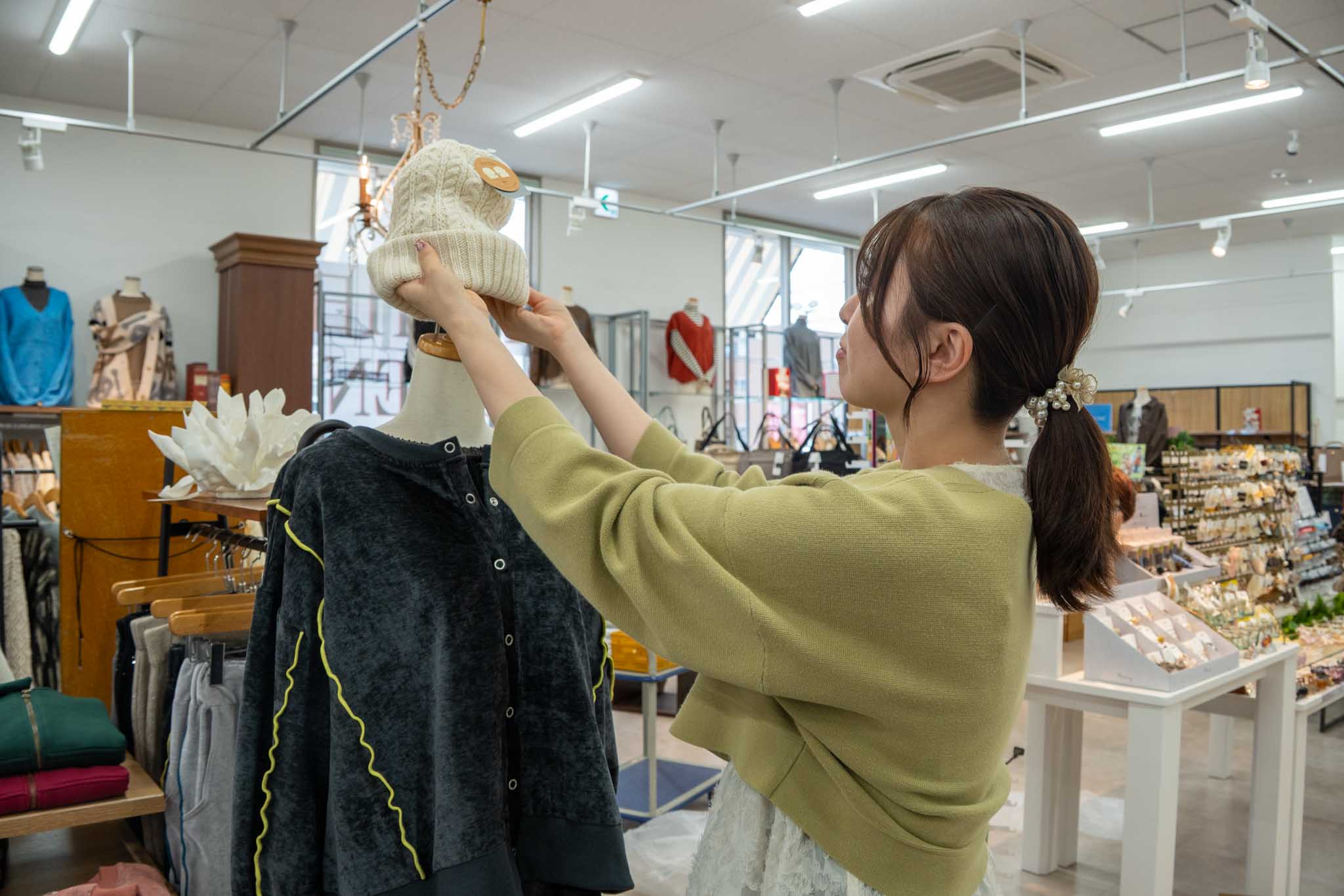 hanaベル店（正社員）