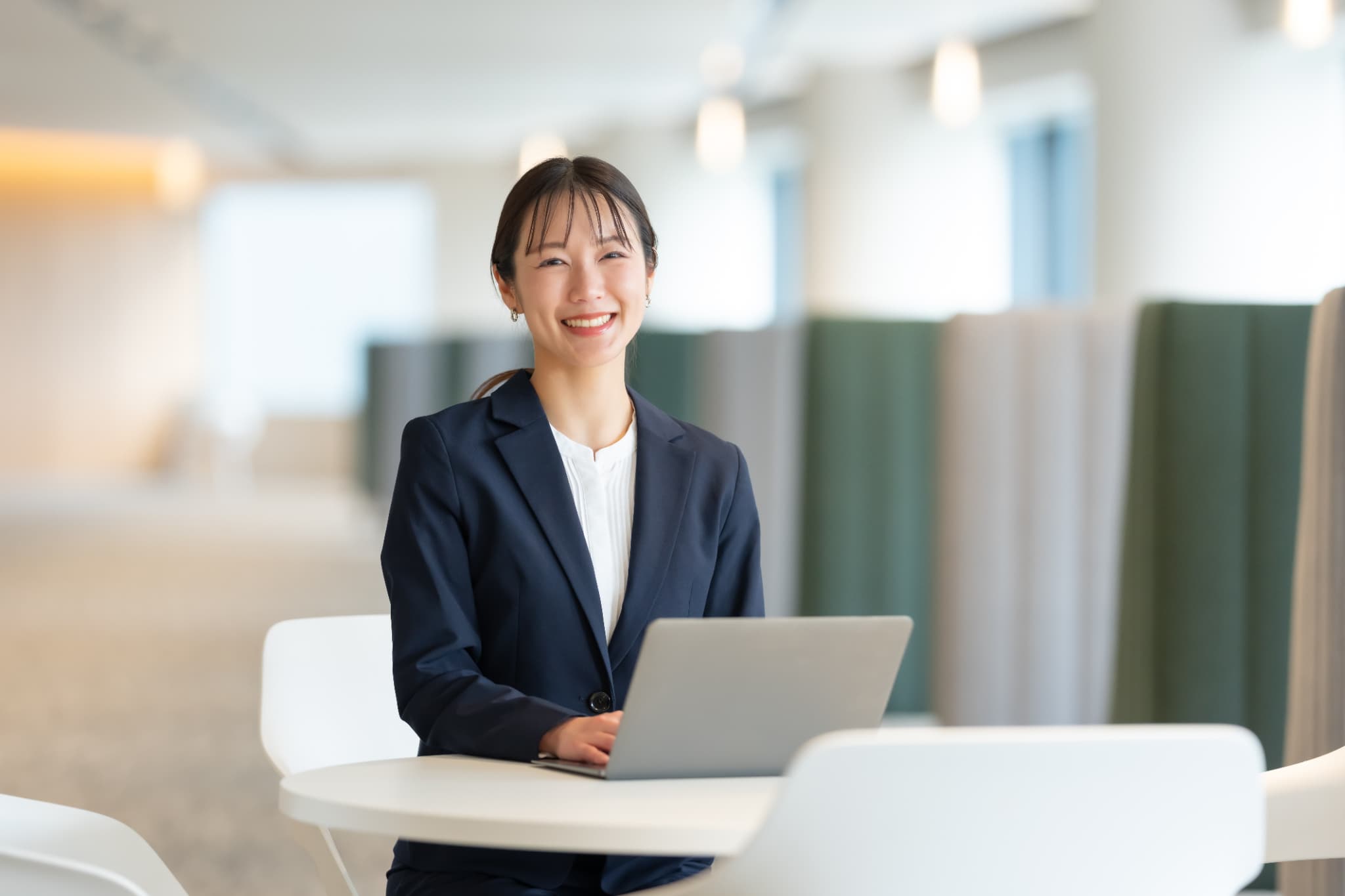 事務 Eさん