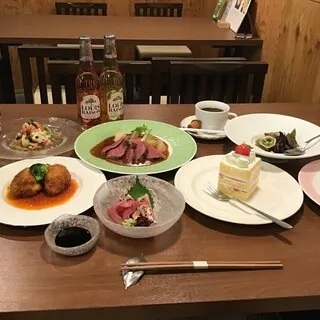 320x320_square_142064627.webp