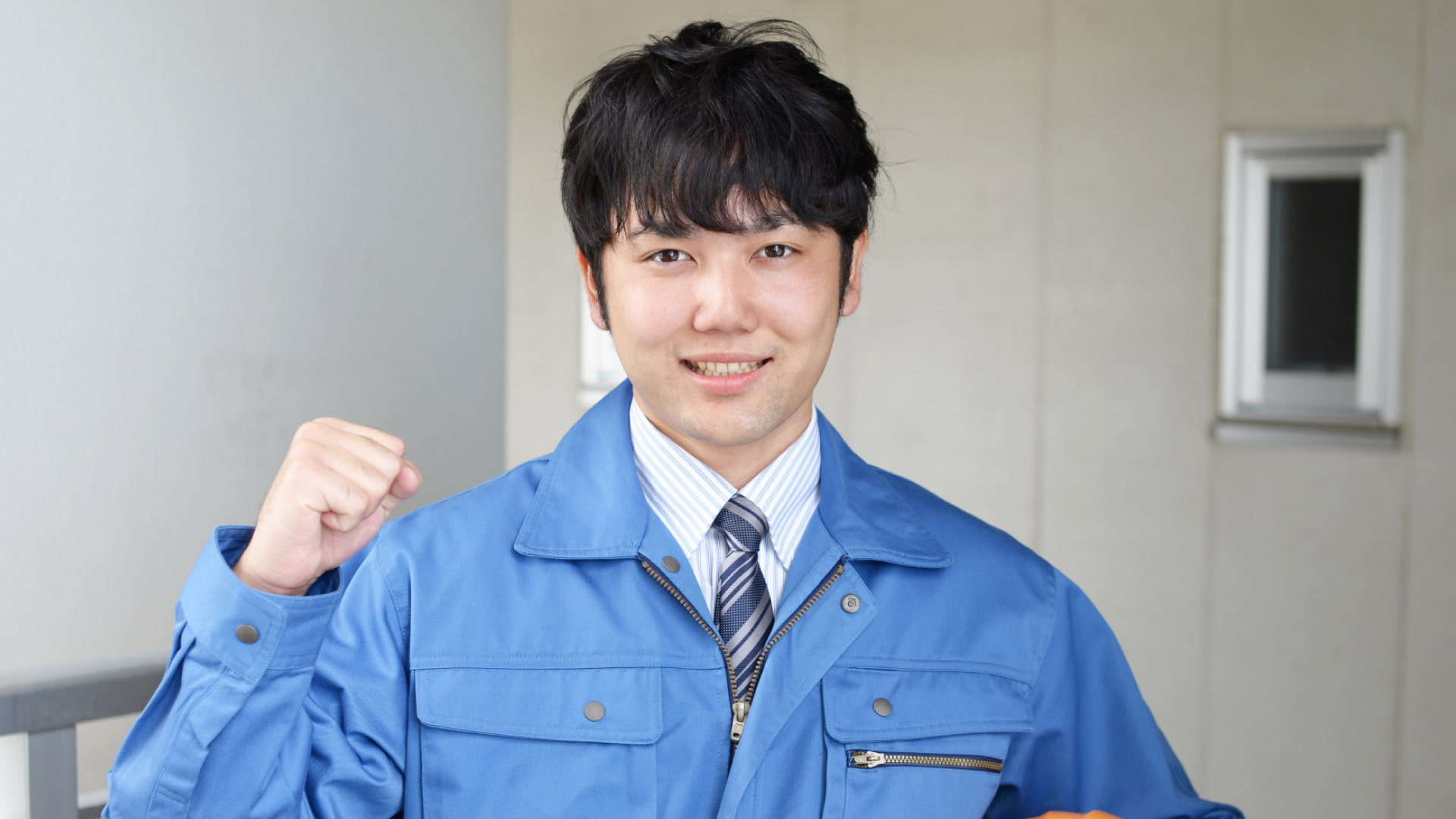 手元作業員×正社員